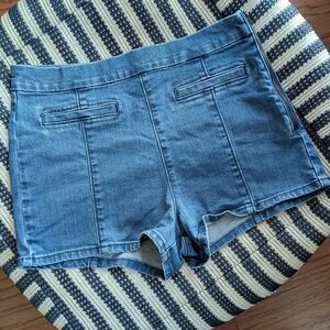 Hollister Classic Blue Denim Shorts Size 7 /28